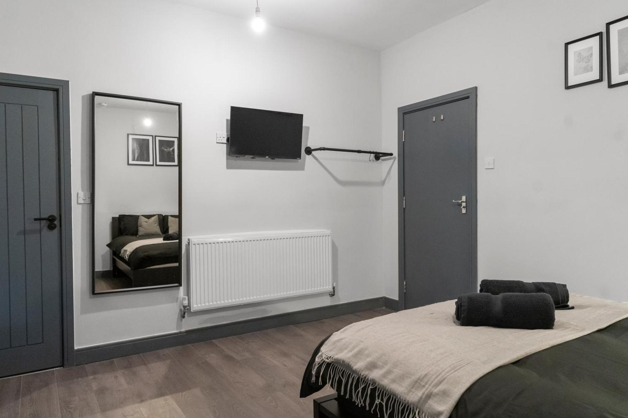 Apartment Cheerful Moseley - 2 *